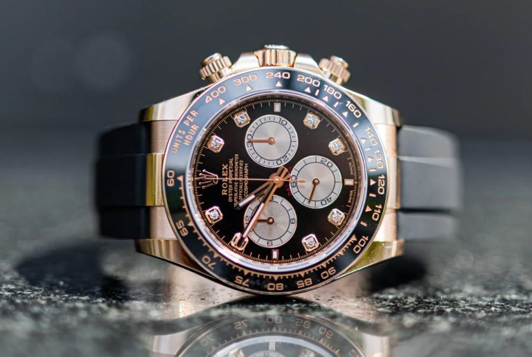 The Subtle Innovation That Turned 1:1 UK Replica Rolex Watches’First Rubber Strap Into A Game Changer
