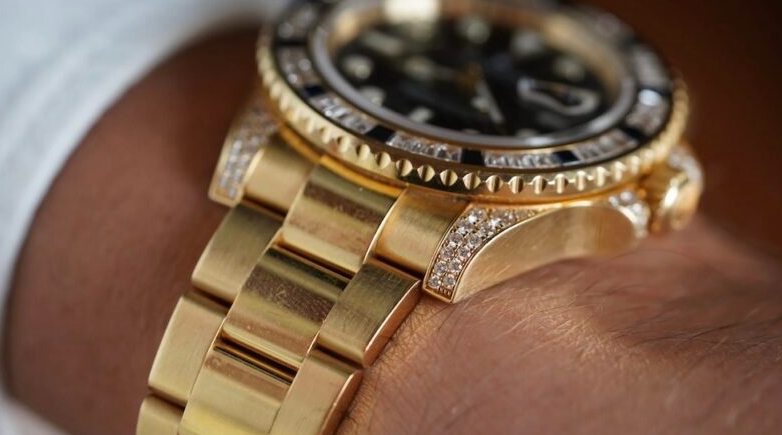 Drake Take Care Rolex GMT Master II 116758SANR detail 3
